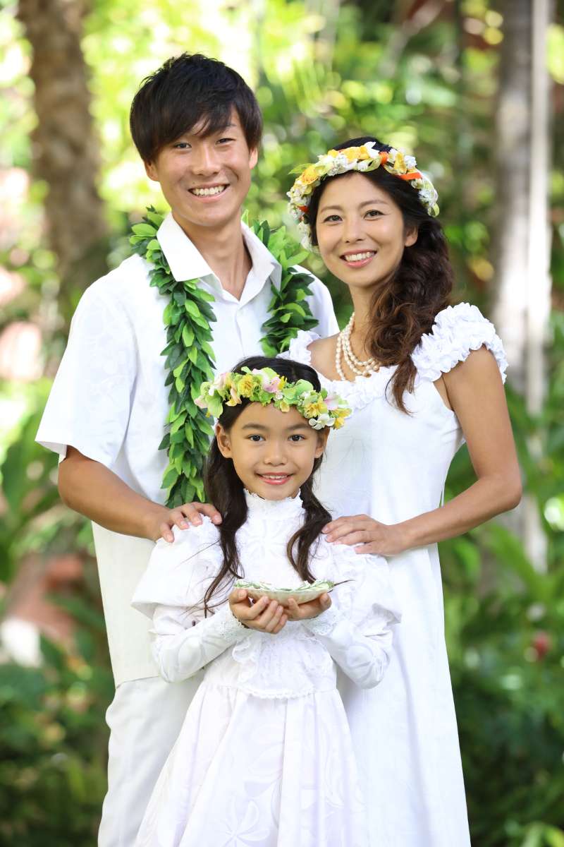 ハワイ結婚式でアロハシャツを着こなす