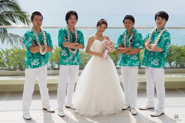 ハワイ結婚式のアロハシャツ