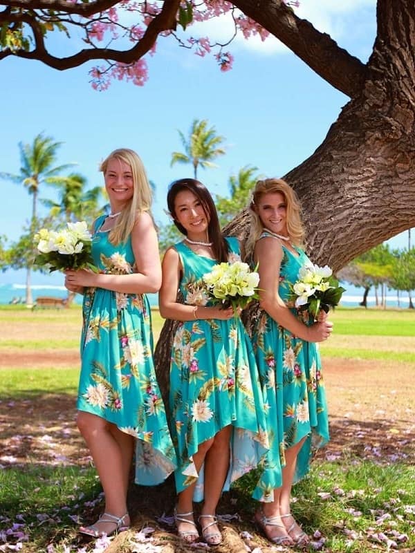 ハワイ結婚式ゲストワンピース